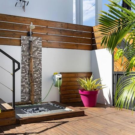 Le Badamier Villa Saint Pierre Luaran gambar