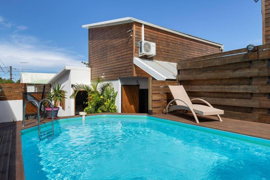 Le Badamier Villa Saint Pierre Luaran gambar